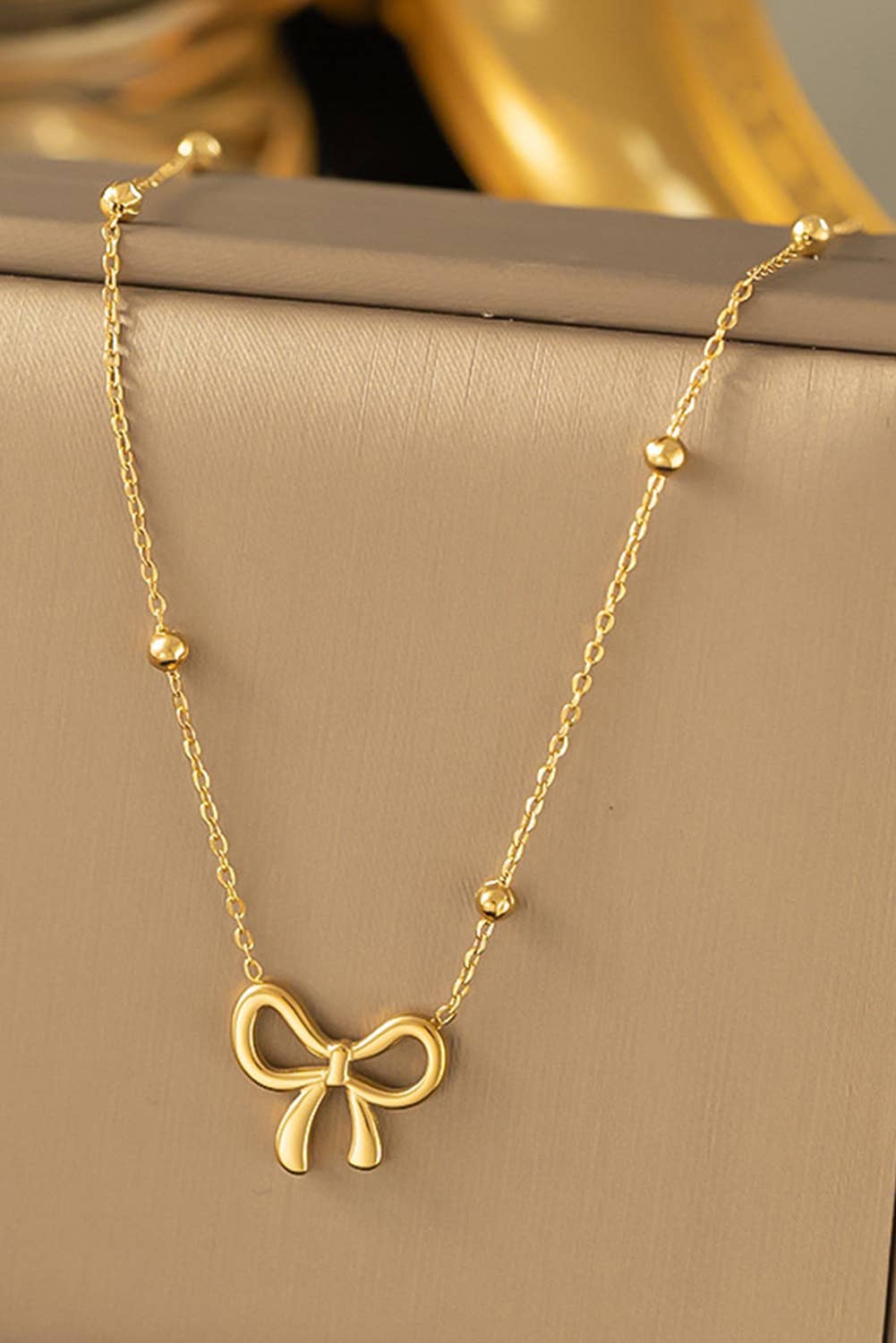 Bow Pendant Necklace